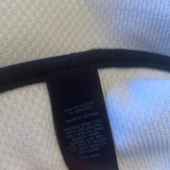 Blazer - Picture 7 of 8